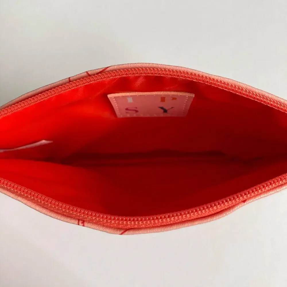 ipsy light medium